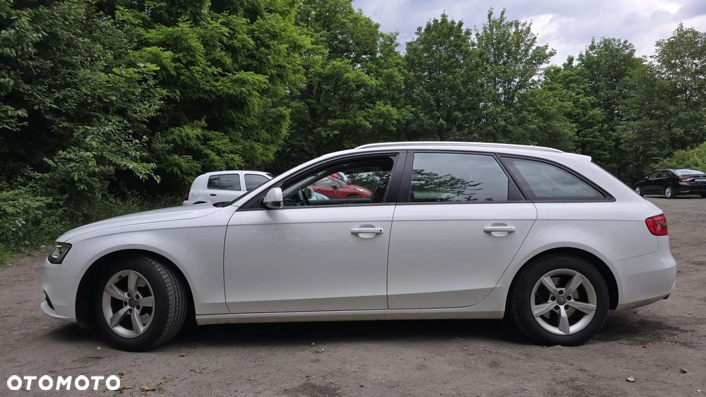 Audi A4 Avant - 11