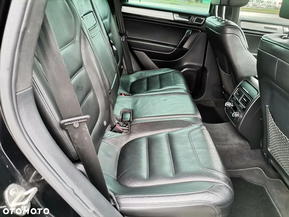 Volkswagen Touareg - 15