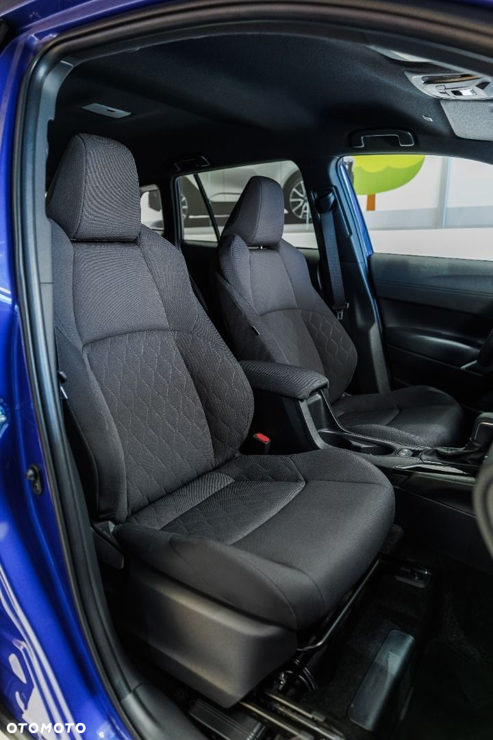 Toyota Corolla Cross - 10