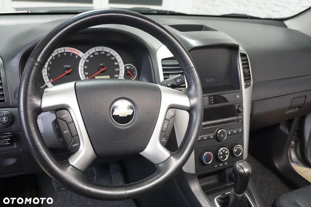 Chevrolet Captiva 2.4 2WD 5 Sitzer LS - 24