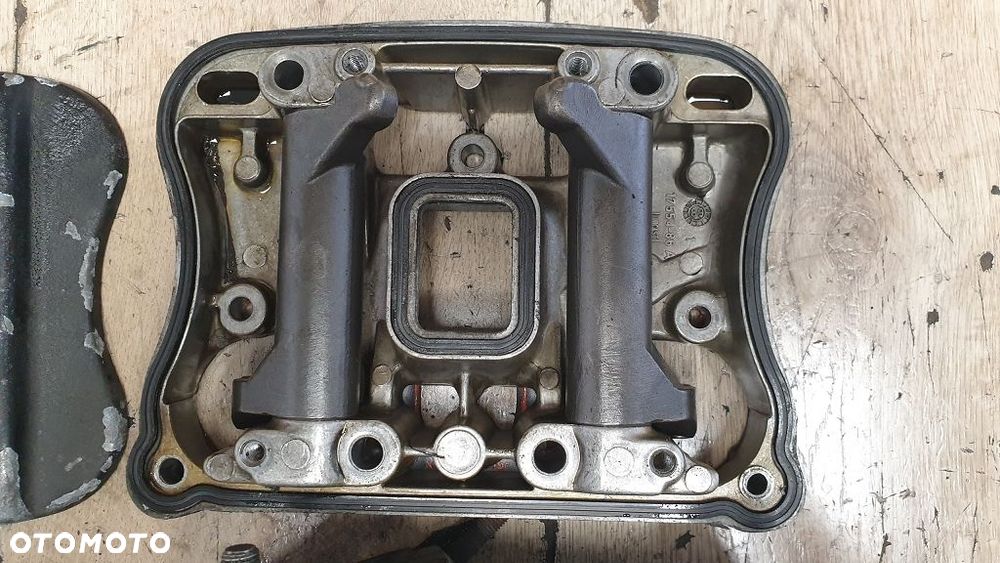 Głowica przód zawory Harley Davidson Sportster Evo 16663-86B - 8