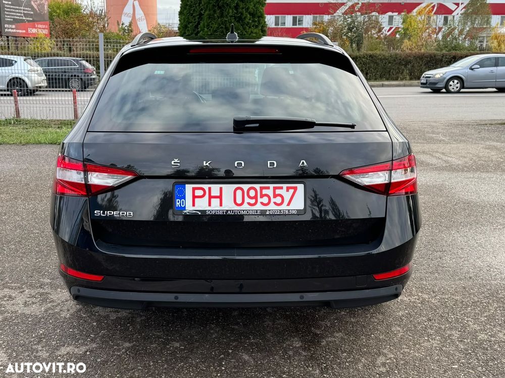 Skoda Superb 2.0 TDI DSG Active - 6
