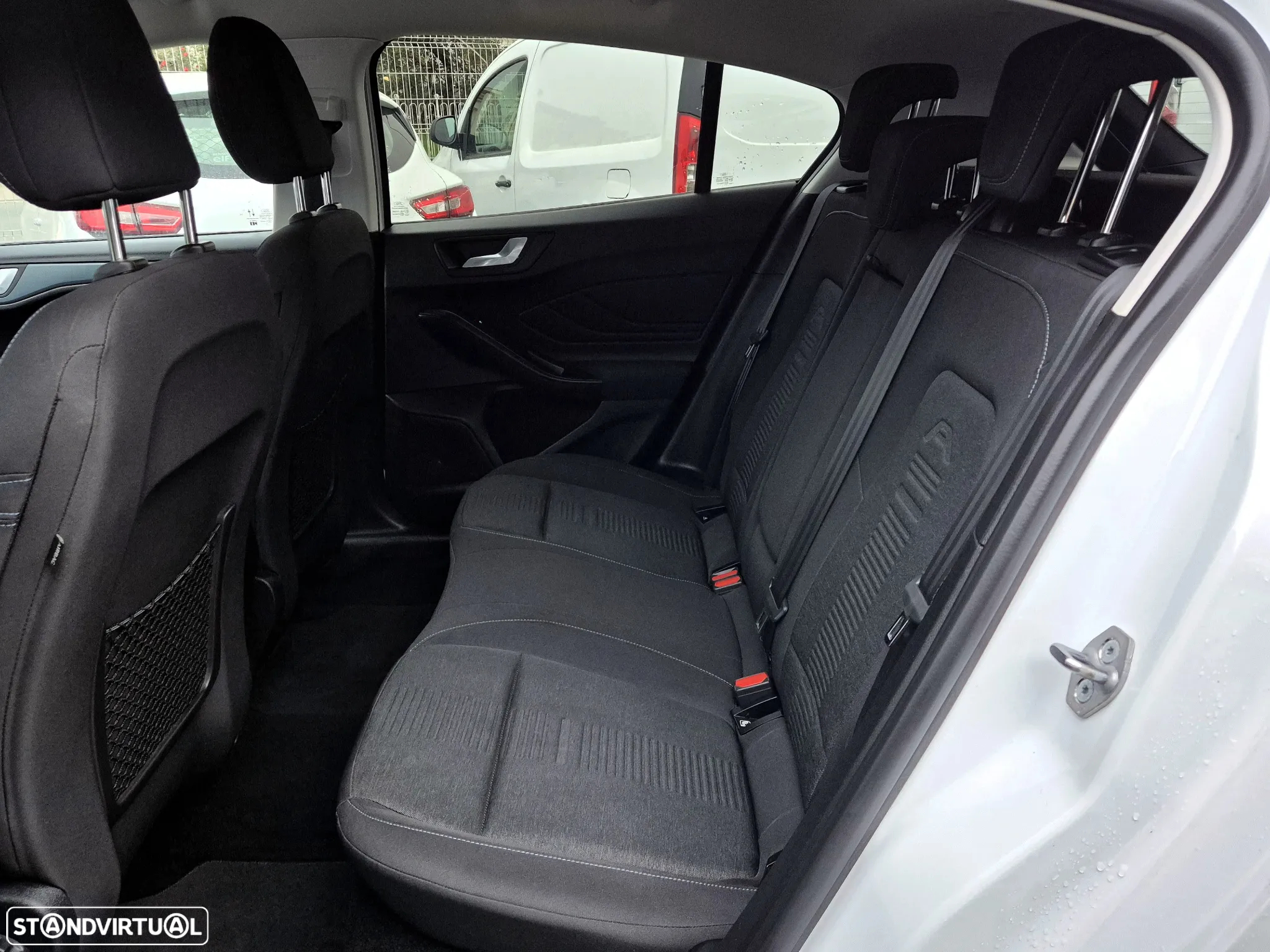 Ford Focus 1.0 EcoBoost MHEV Active X - 21