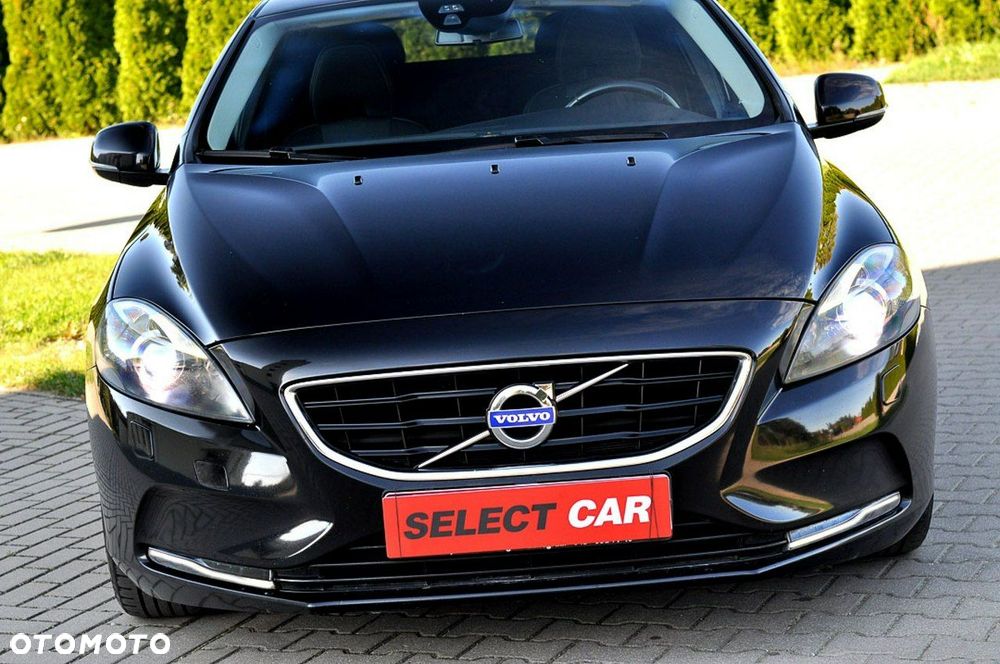 Volvo V40 D2 Summum - 11