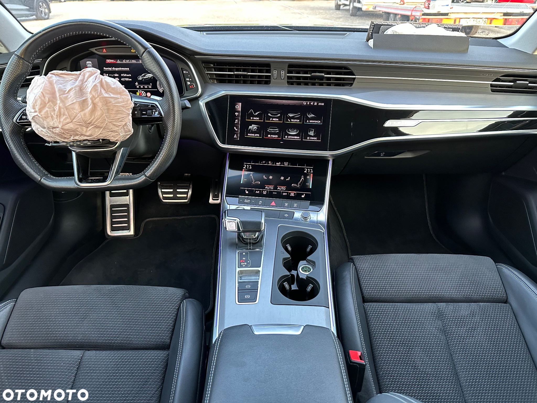 Audi A6 Avant 55 TFSI e quattro S tronic sport - 27