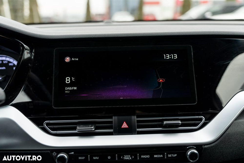 Kia Niro 1.6 GDI HEV 2WD OPF Aut. Vision - 31