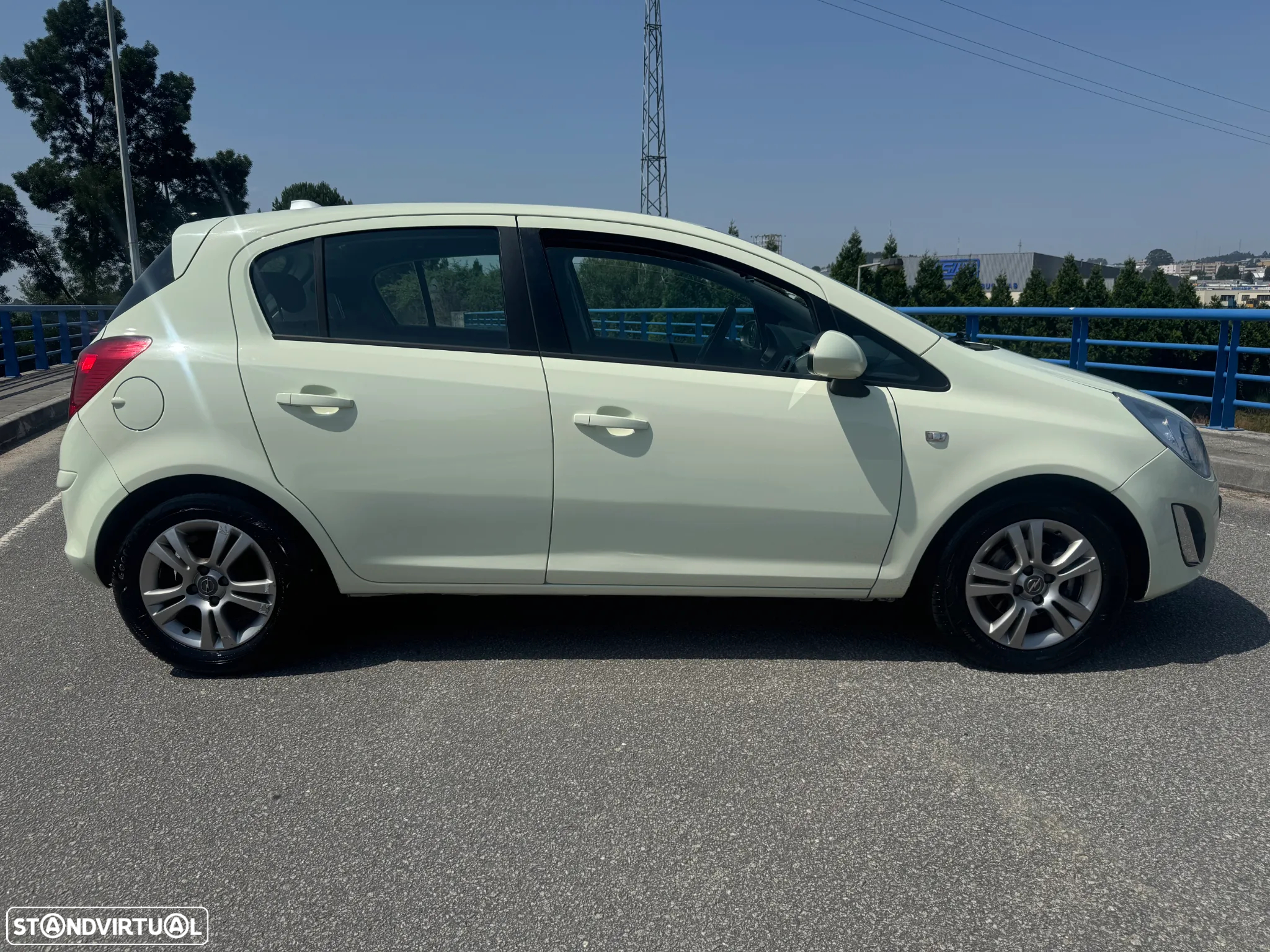 Opel Corsa 1.2 City FlexFuel - 7