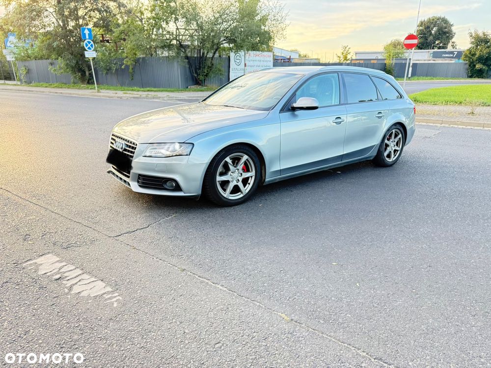 Audi A4 - 4