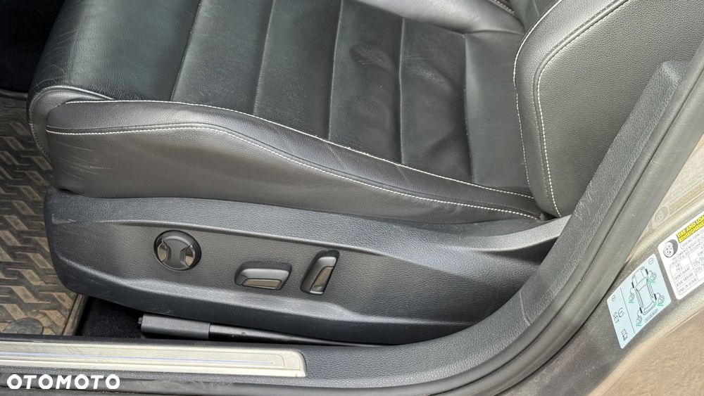 Volkswagen Golf - 21