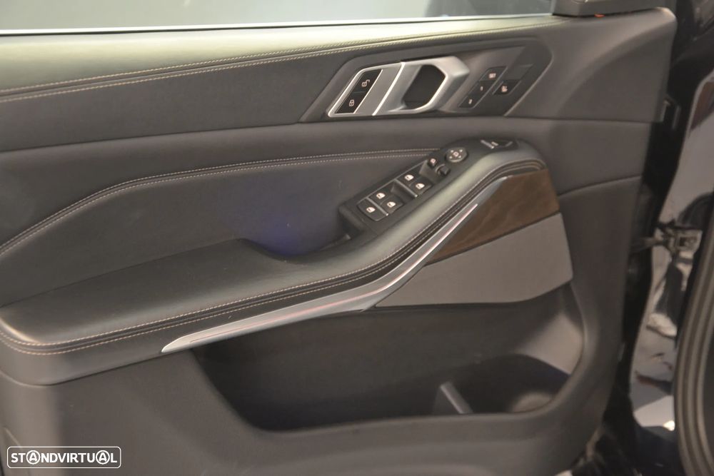 BMW X5 30 d xDrive Pack M - 15