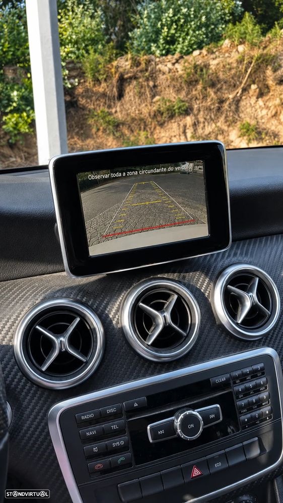 Mercedes-Benz A 180 d AMG Line - 11