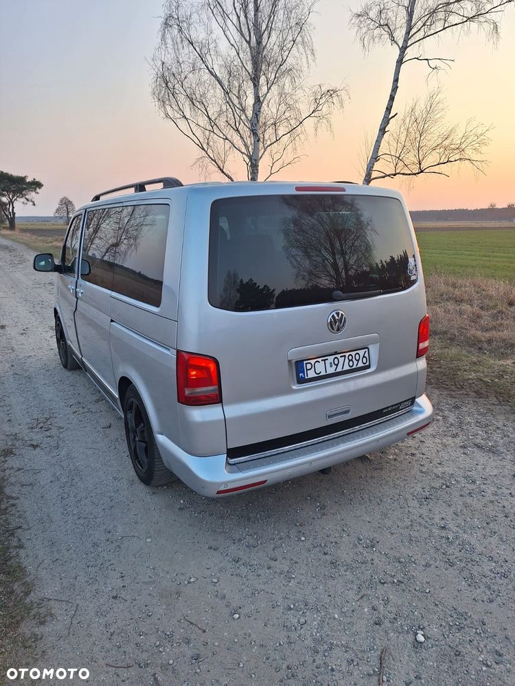 Volkswagen Multivan - 9