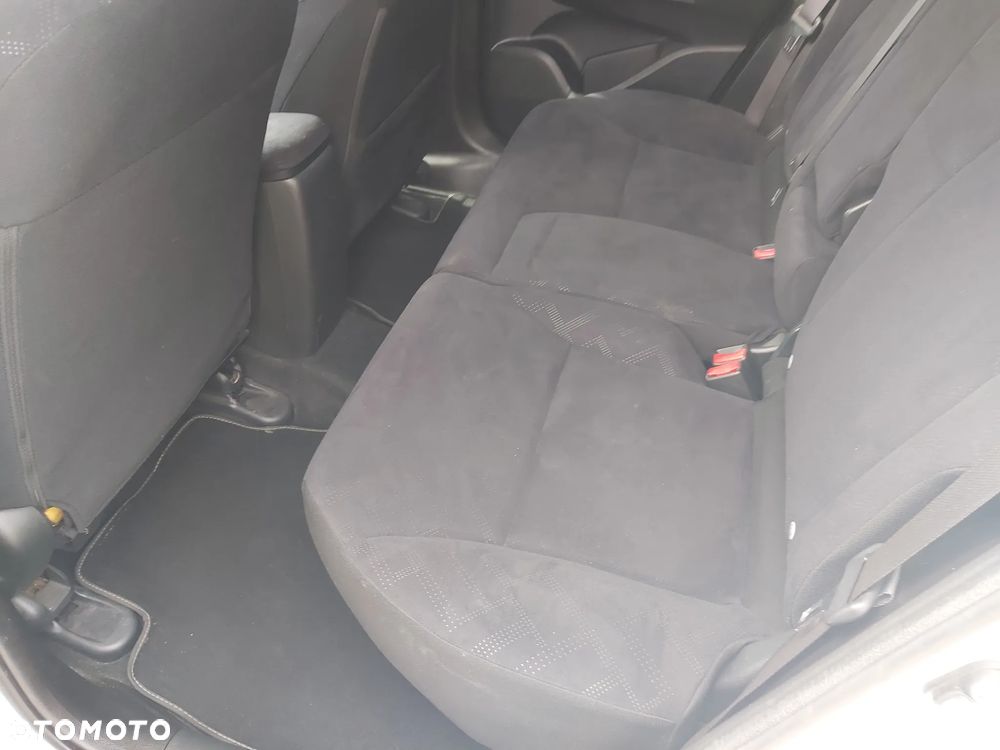 Honda Civic 1.8 i-VTEC Comfort Black Edition - 13