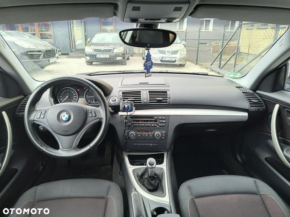 BMW Seria 1 118d Sport Line - 8