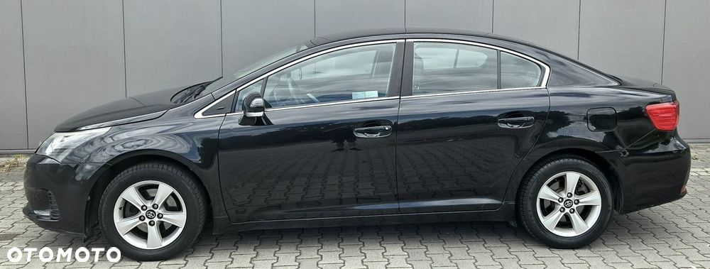 Toyota Avensis 2.0 D-4D Sol - 37