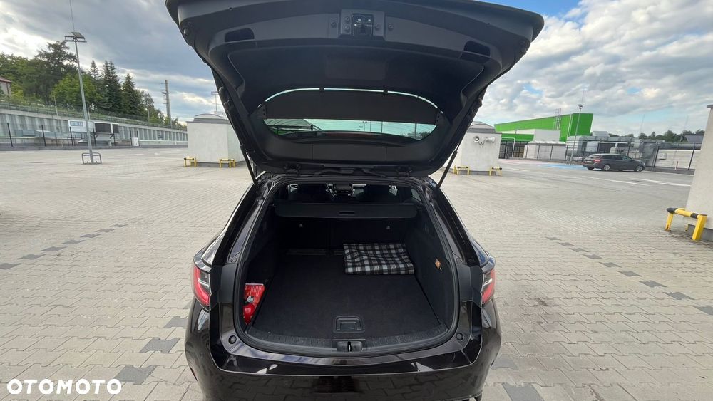 Toyota Corolla 2.0 Hybrid Comfort - 9