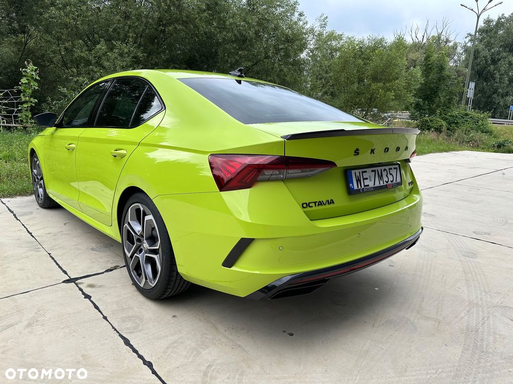 Skoda Octavia 2.0 TDI RS DSG - 5