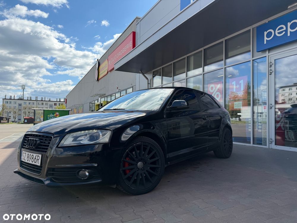 Audi A3 3-drzwiowe 2.0 TDI DPF Quattro Ambition - 3