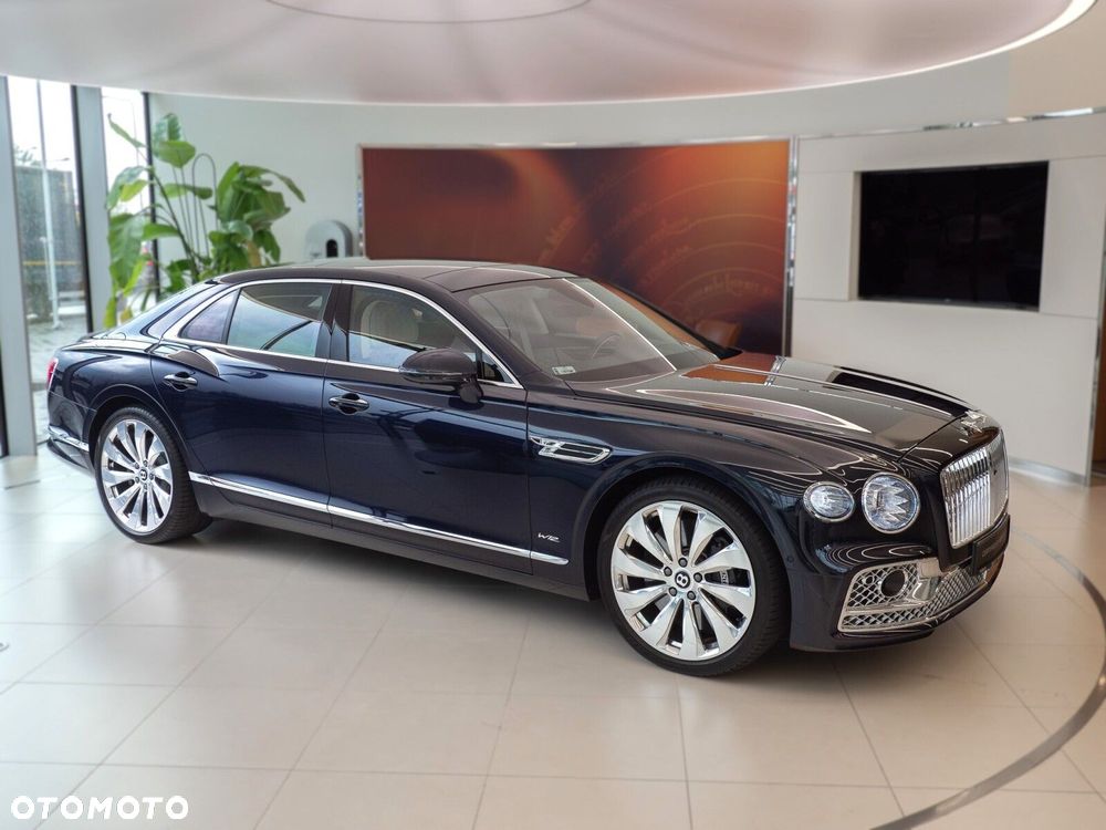 Bentley Flying Spur - 7