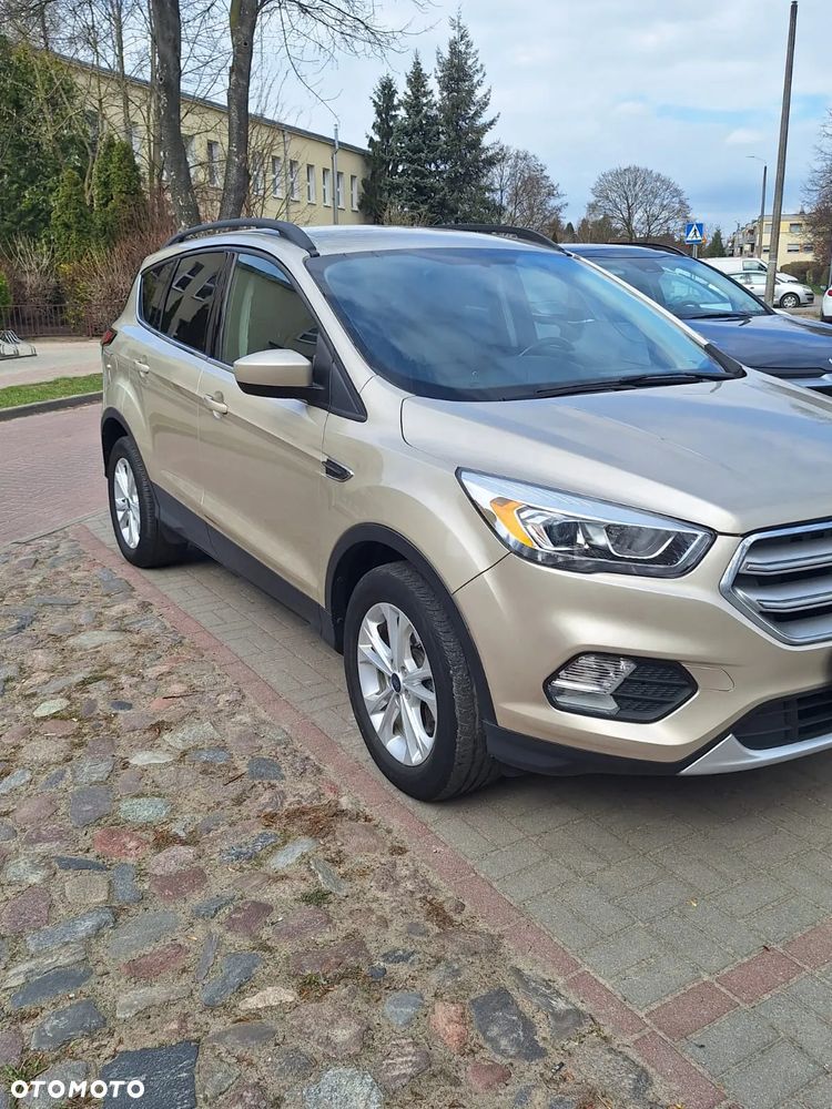 Ford Escape - 8
