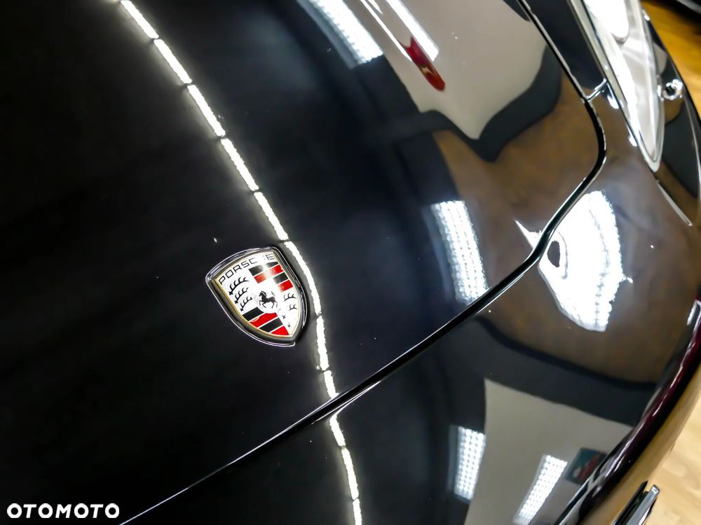 Porsche Panamera 4S PDK - 29