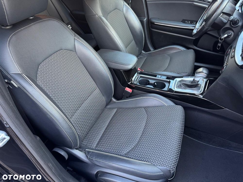 Kia XCeed 1.6 CRDi mHEV Prestige Line DCT - 11