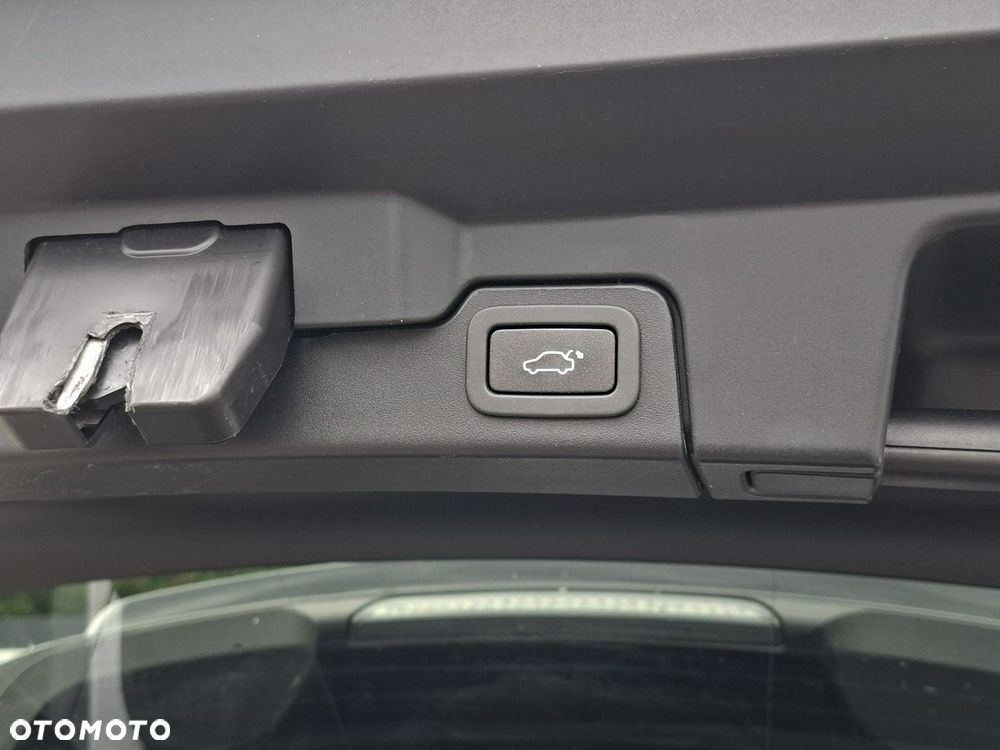 Land Rover Range Rover Evoque - 28