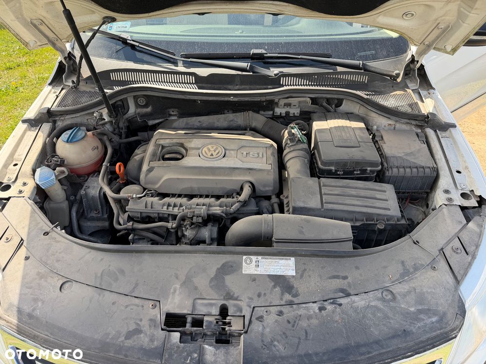 Volkswagen Passat CC - 13