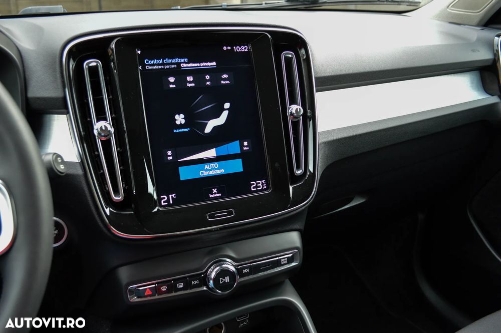 Volvo XC 40 T4 Recharge DKG Inscription - 15