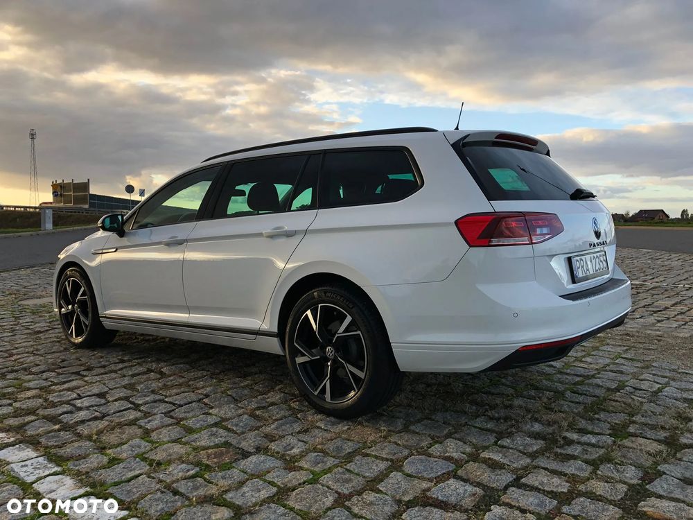 Volkswagen Passat 2.0 TDI EVO Business DSG - 4