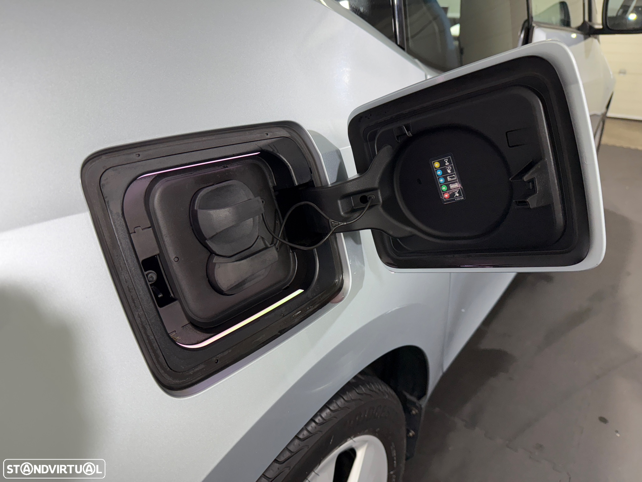 BMW i3 (94 Ah) Range Extender - 34