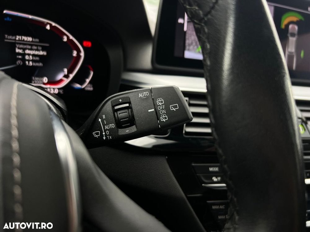 BMW Seria 5 - 32