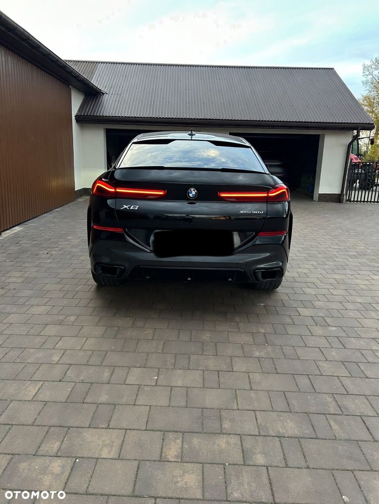 BMW X6 - 8