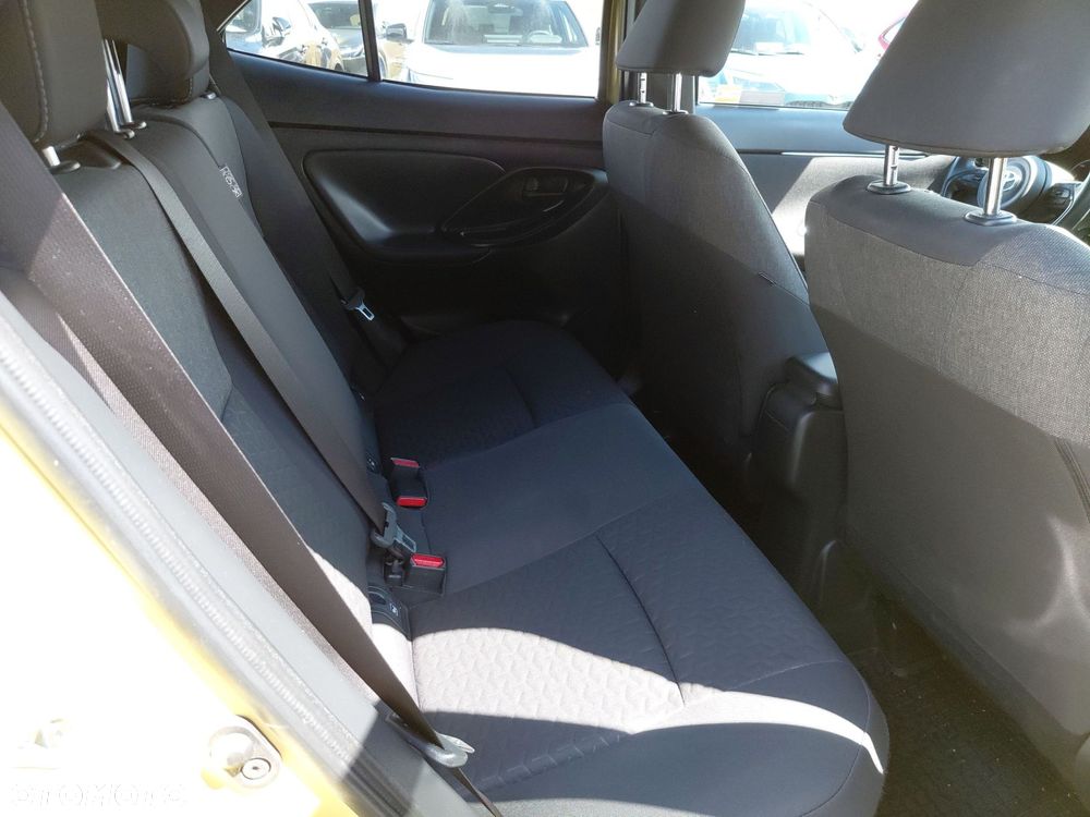 Toyota Yaris Cross Hybrid 1.5 Comfort - 10