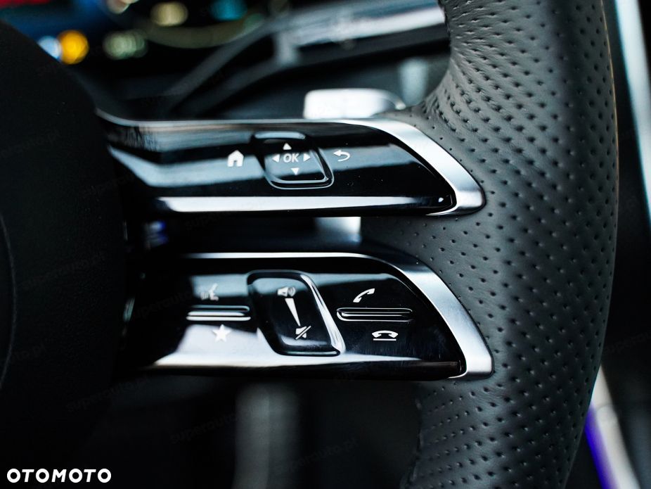 Mercedes-Benz GLC - 10