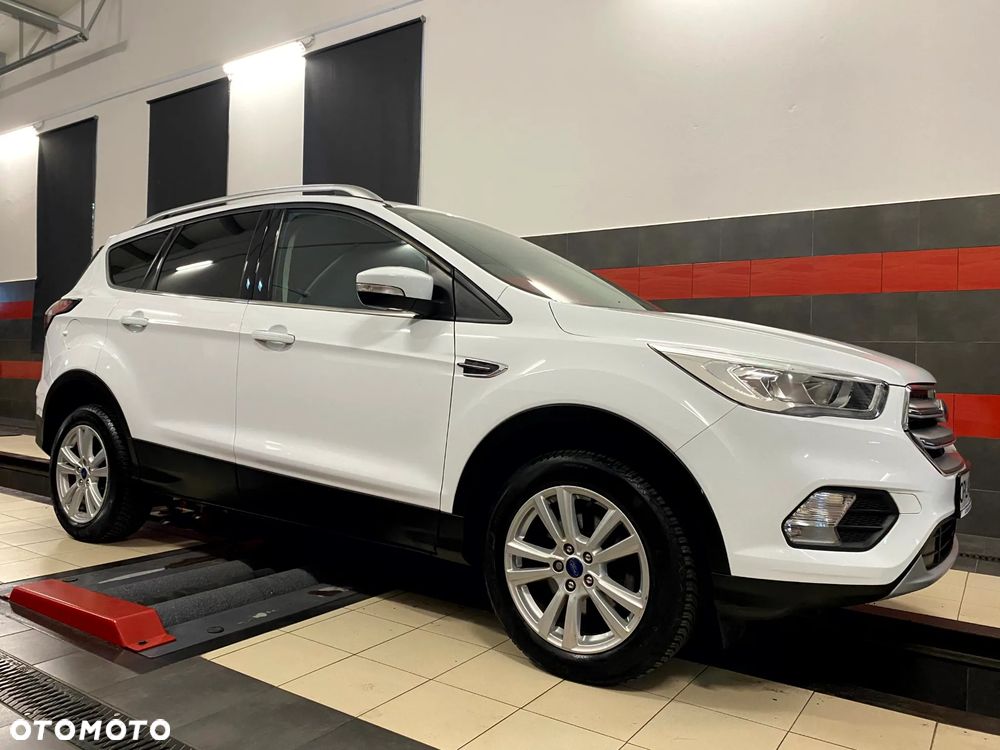 Ford Kuga 1.5 EcoBoost 2x4 Individual - 6