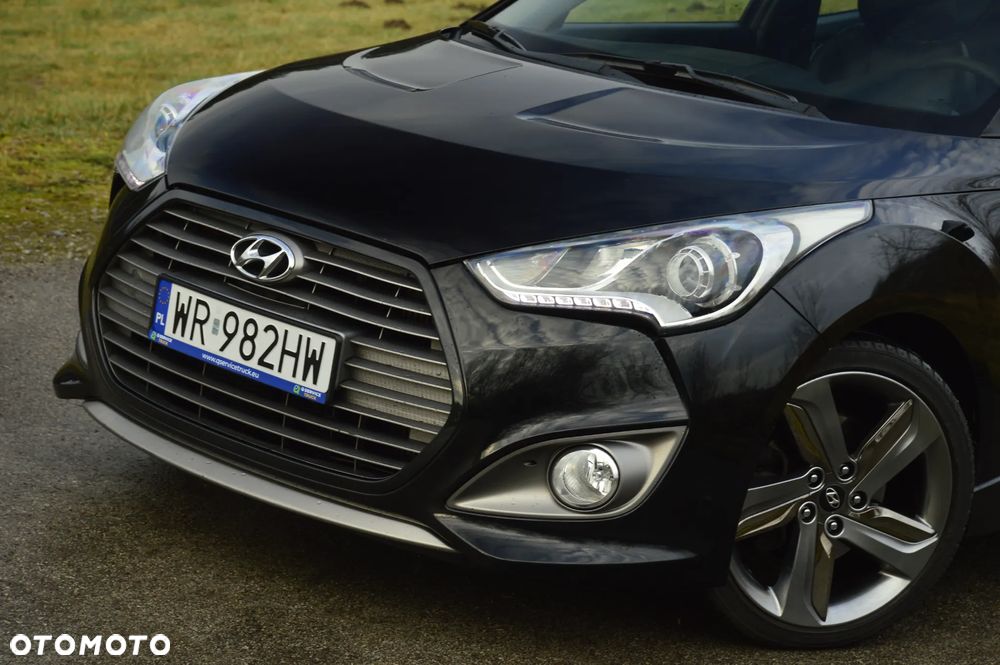 Hyundai Veloster - 9