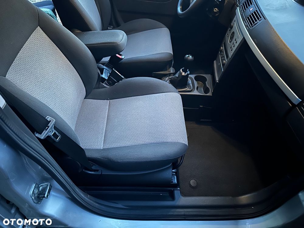 Opel Meriva 1.6 16V Easytronic Cosmo - 15