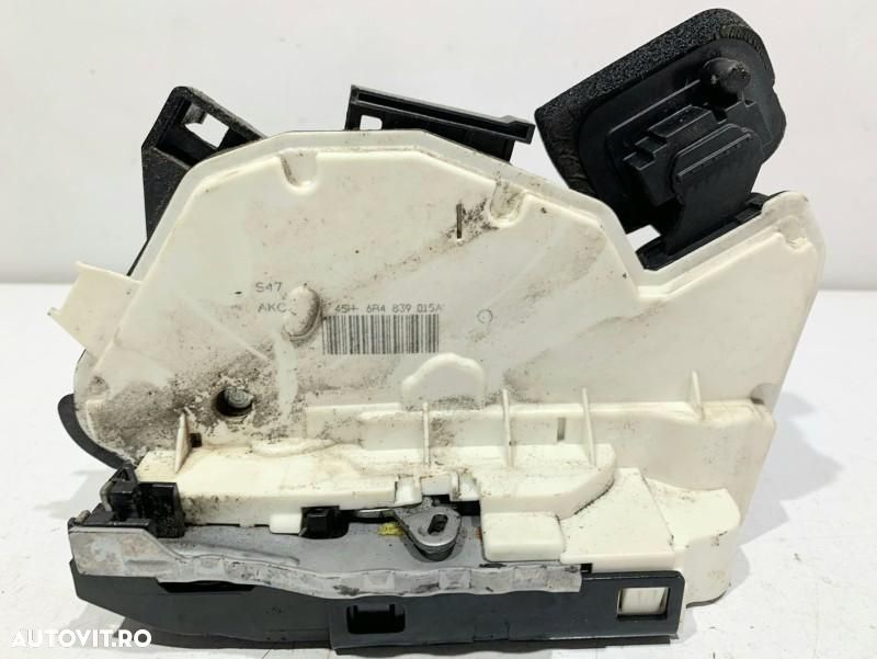 Broasca usa stanga spate Volkswagen Polo 5 facelift (2014-2017) 6R4839015A - 1