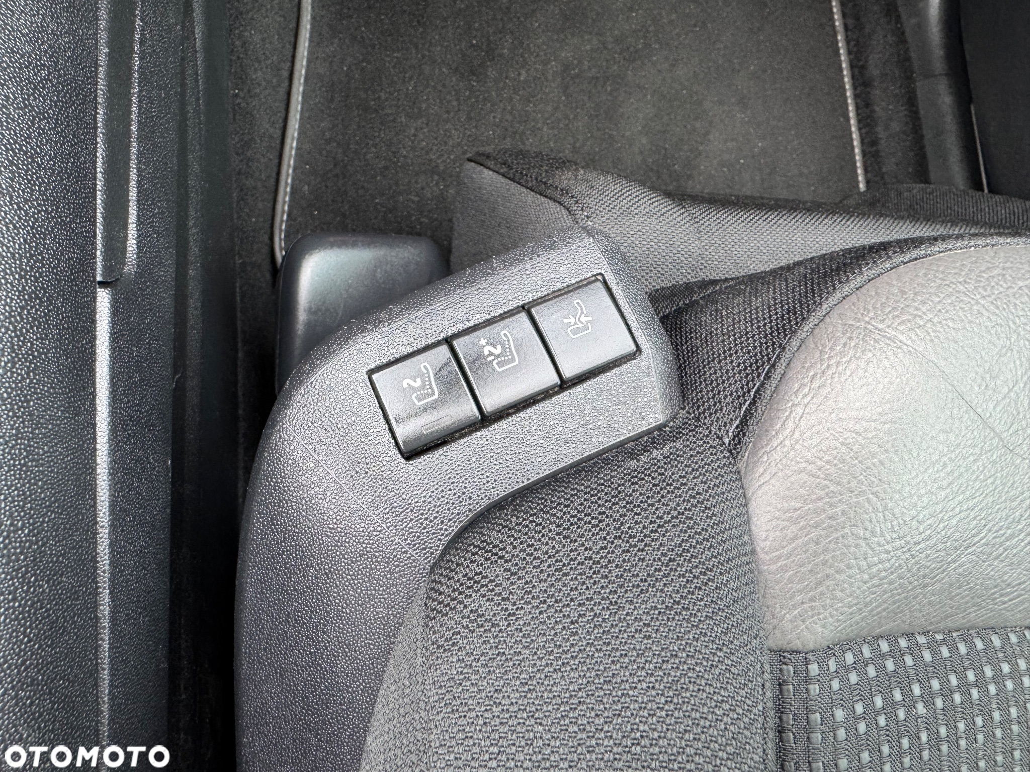 Citroën C4 Picasso THP 165 Stop&Start EAT6 Exclusive - 21