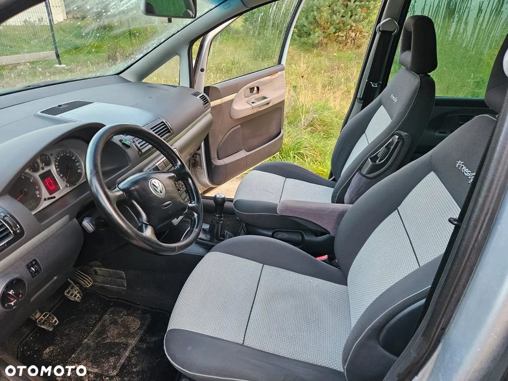 Volkswagen Sharan - 6