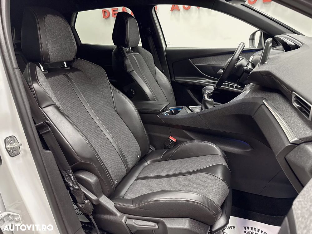 Peugeot 3008 1.2 PureTech Turbo S&S GT-Line - 7