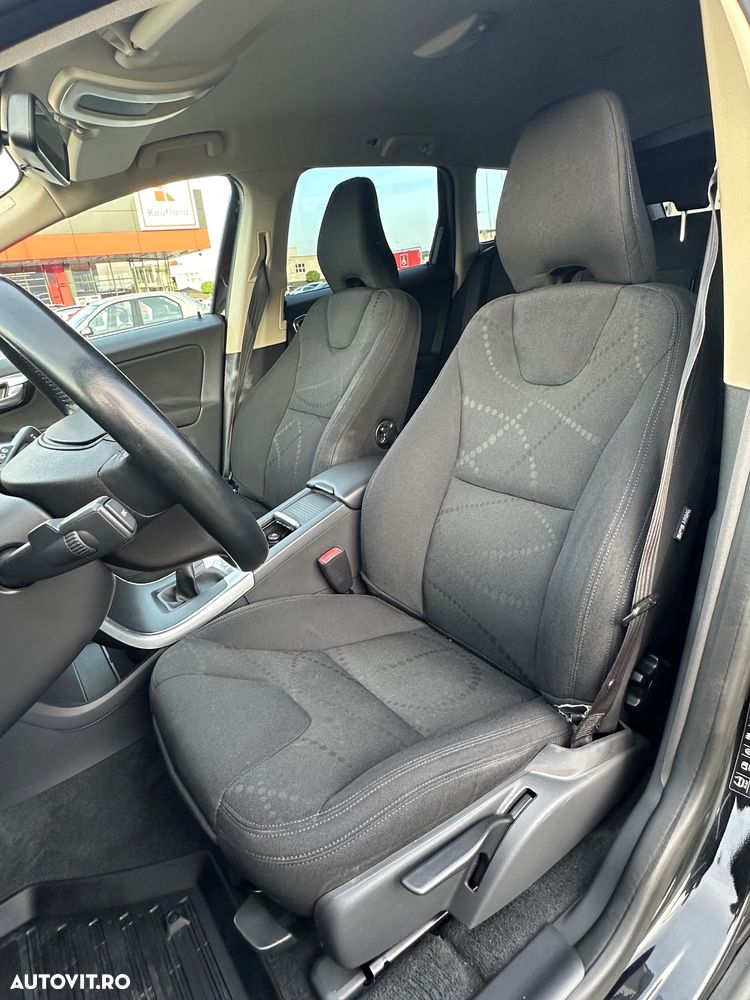 Volvo XC 60 - 11