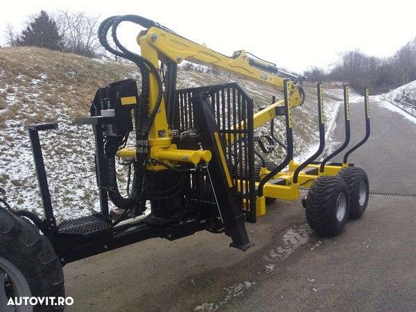 Alta HYDROFAST H9 pentru transportul buștenilor, cu macara de 5 metri - 3