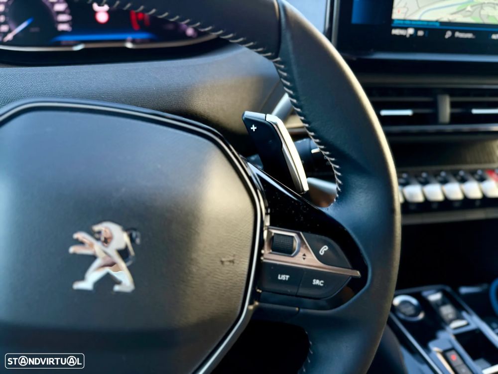 Peugeot 5008 1.2 PureTech Allure EAT8 - 21