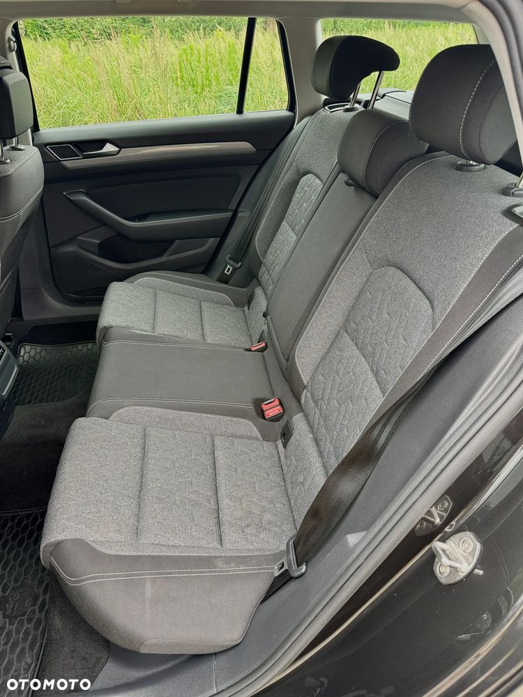Volkswagen Passat 1.5 TSI EVO Business DSG - 18