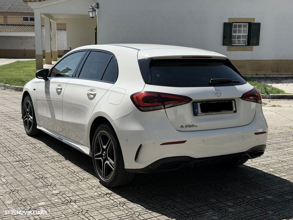 Mercedes-Benz A 250 e 8G-DCT AMG Line - 7