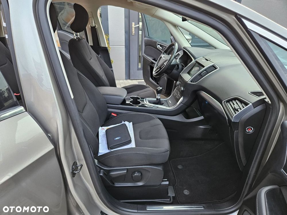 Ford S-Max 2.0 TDCi Titanium - 15