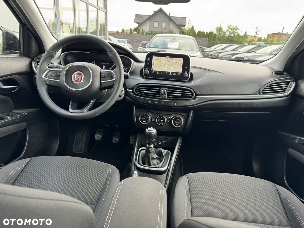 Fiat Tipo 1.4 T-Jet 16v Lounge EU6 - 12