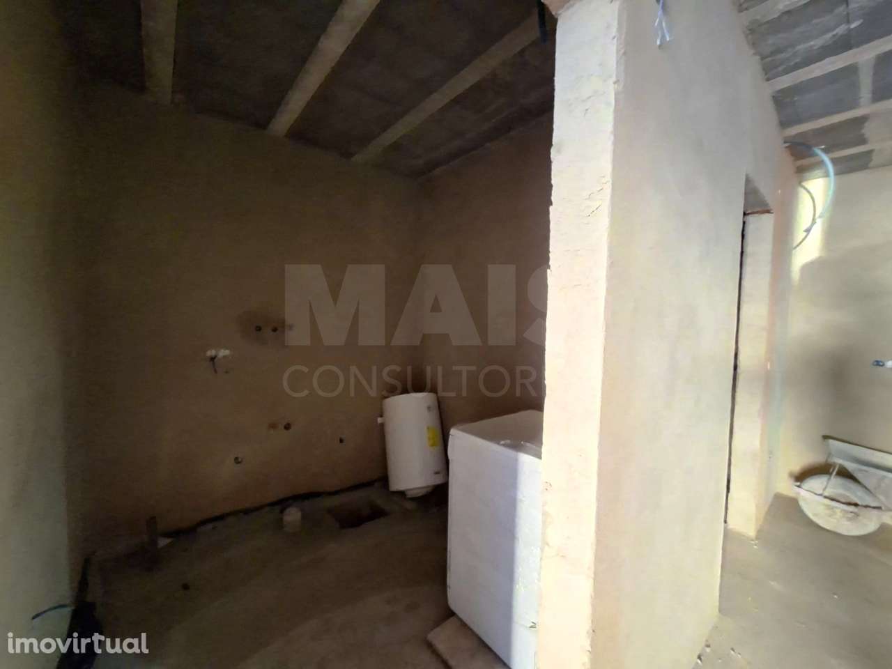 Moradia T1 + Sótão em Peral- Cadaval - Grande imagem: 5/9